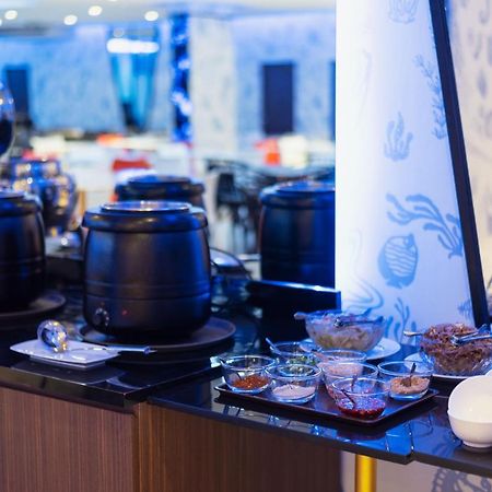 Rodina Beach Hotel Джомтьєн-Біч Екстер'єр фото